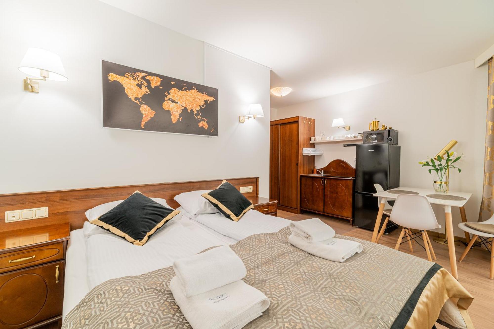Al-dom Gold Apartament *